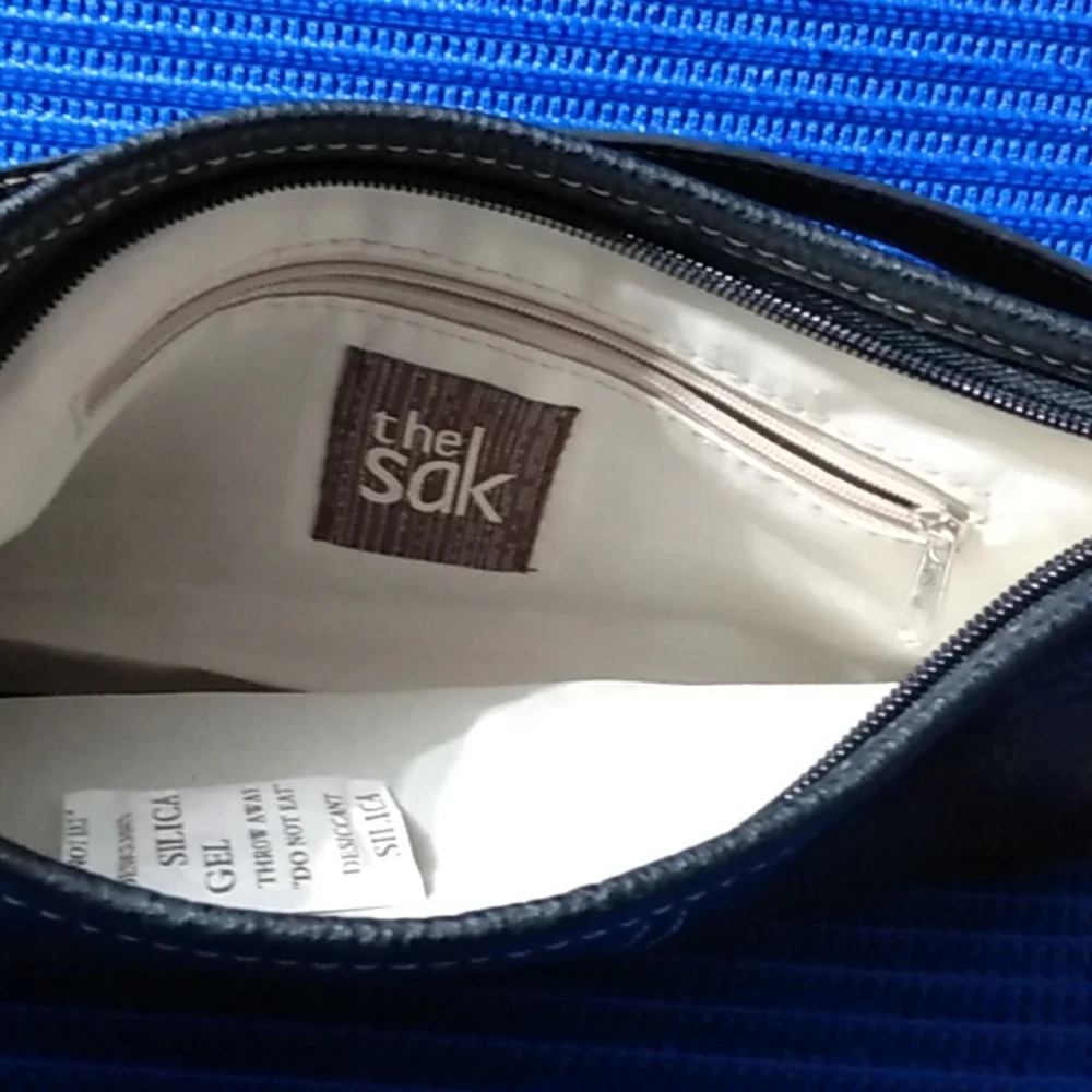 The sak - Picture 4 of 5